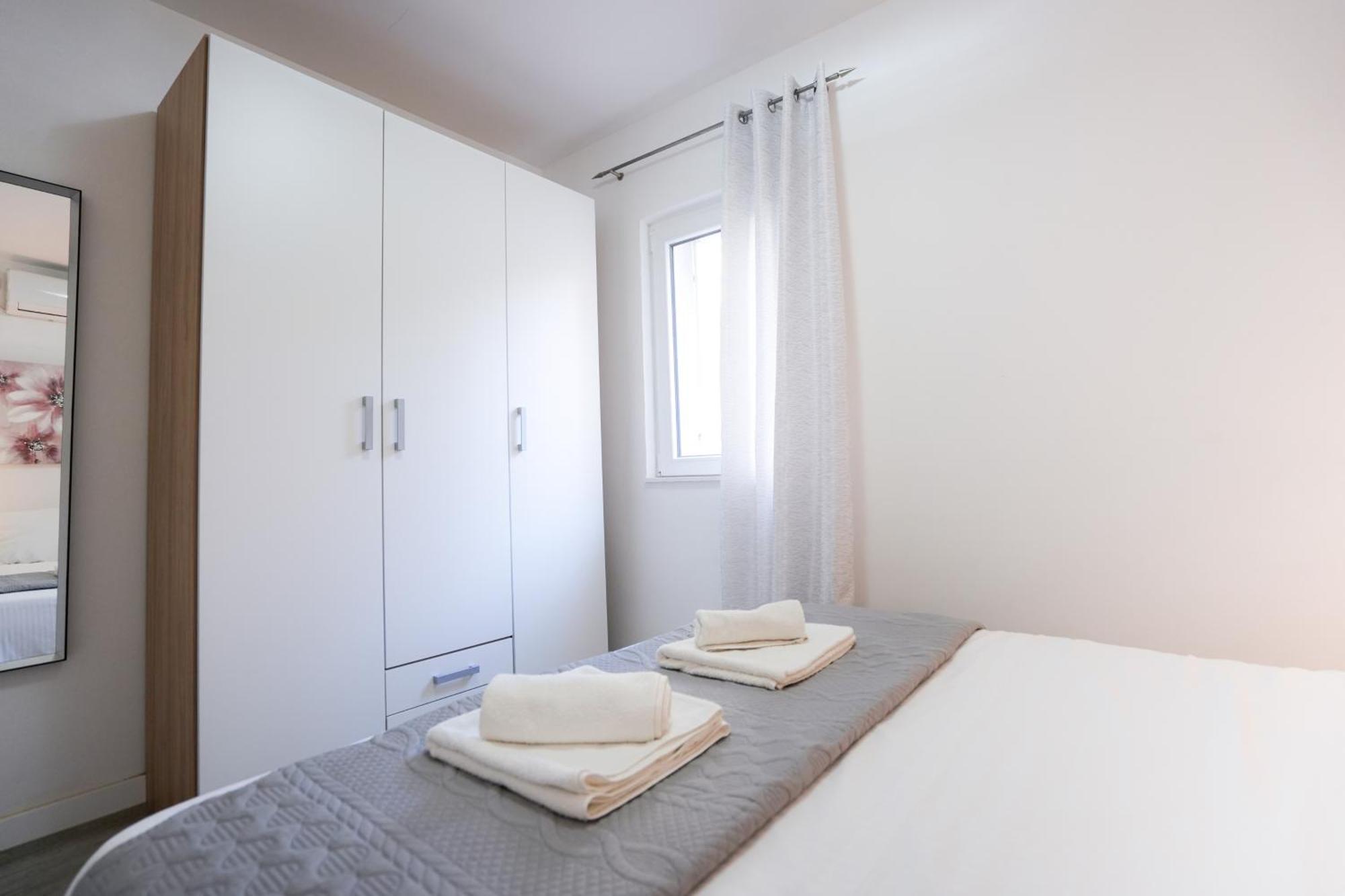 Apartment Kaya Prime Location In Old Town Zadar Exterior foto
